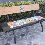 panchina-con-seduta-pietra-lavica-spalliera-legno